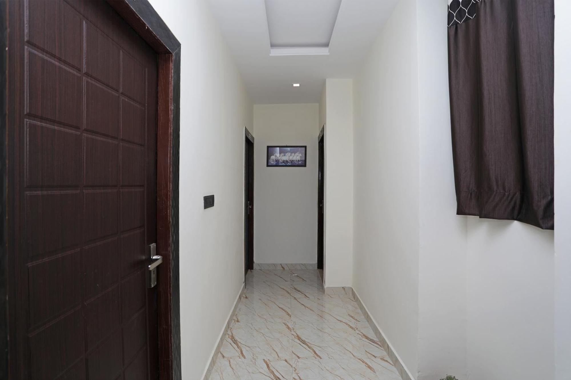 Collection O Hotel Divine Ganges Харидвар Экстерьер фото