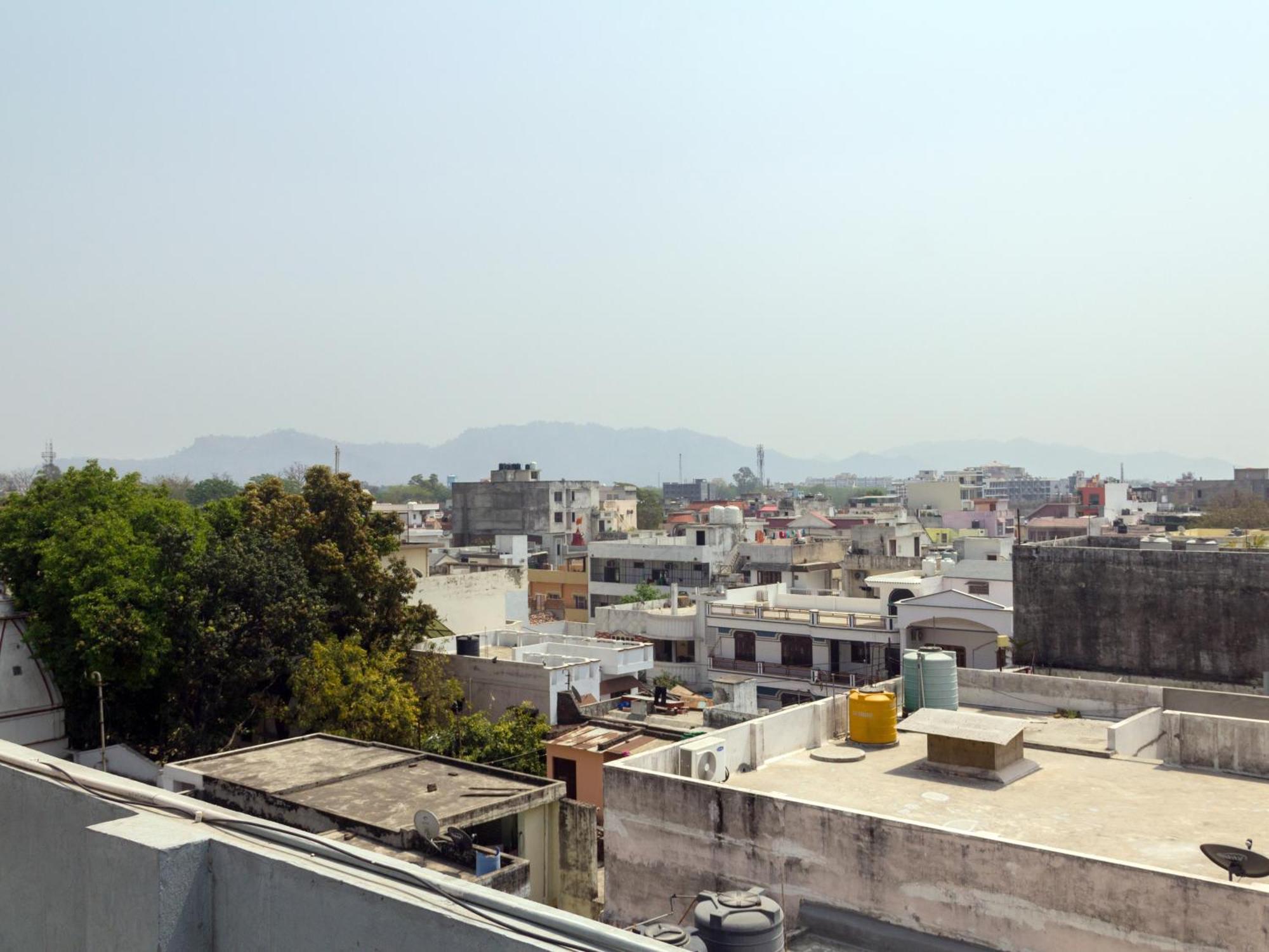 Collection O Hotel Divine Ganges Харидвар Экстерьер фото